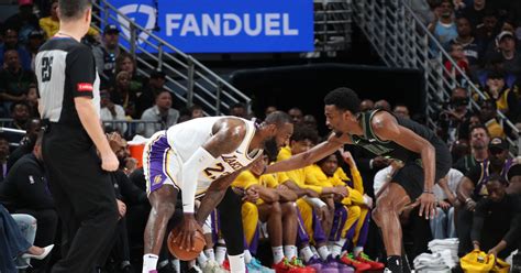 Lakers vs Pelicans Final Score: Lakers dominate, capture eighth .